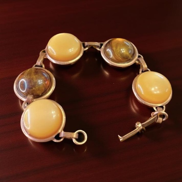 Handcrafted Bracelet Gold tone with Beads different colors New - Picture 2 of 11